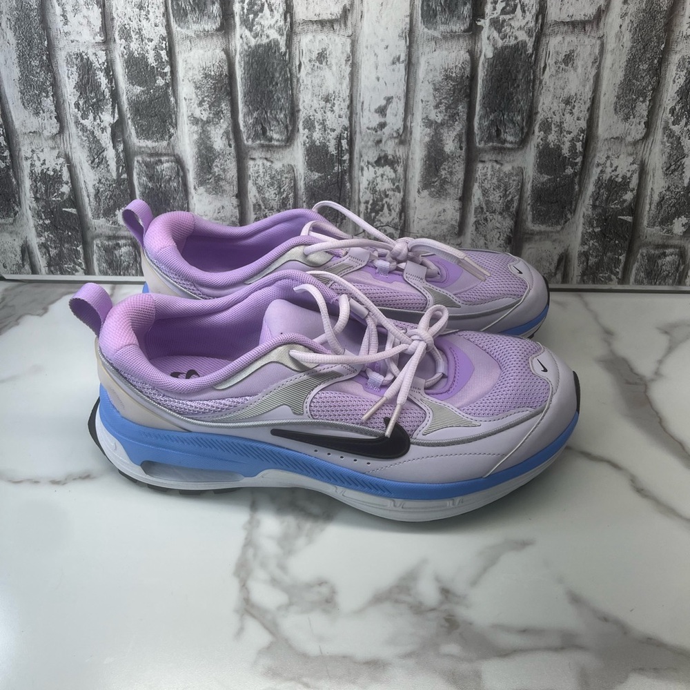 Nike Air Max Bliss Lilac University Blue DZ5209-500 Women’s Size 11